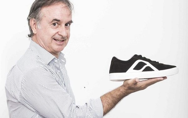 La historia de Reef: la marca de dos marplatenses que saltó al mundo fabricando ojotas