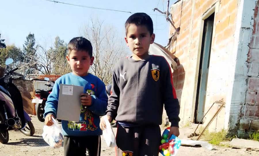 Solicitud de Donación de zapatillas Niños y Adultos